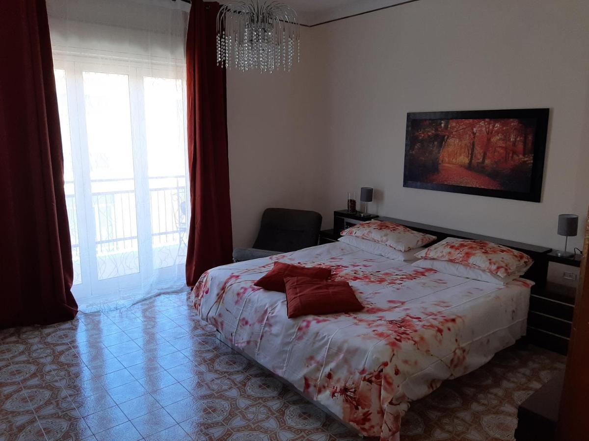 Etna Sicilian House Apartment Linguaglossa Bagian luar foto