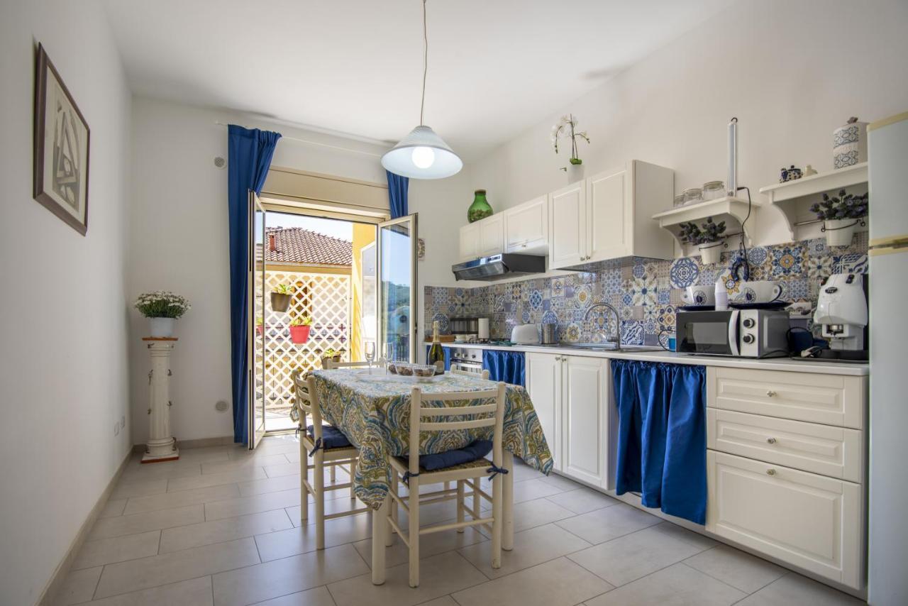 Etna Sicilian House Apartment Linguaglossa Bagian luar foto